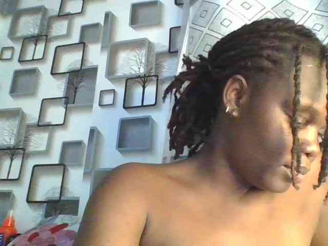 NauticalAerogirl webcam