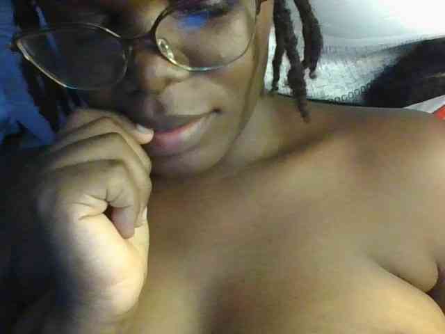 NauticalAerogirl webcam