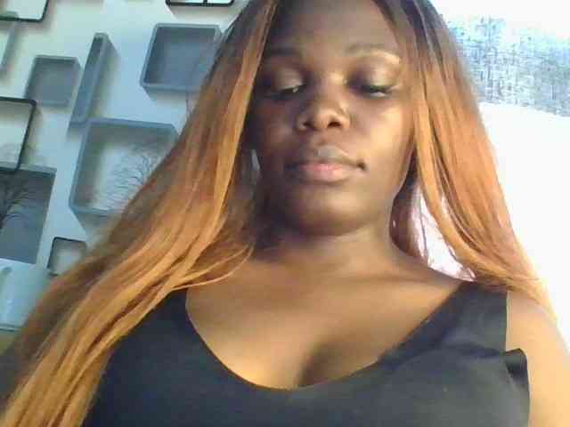 NauticalAerogirl webcam