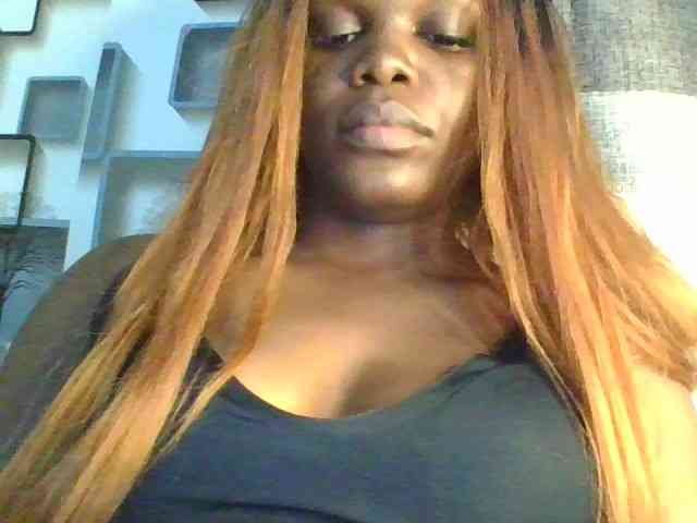 NauticalAerogirl webcam