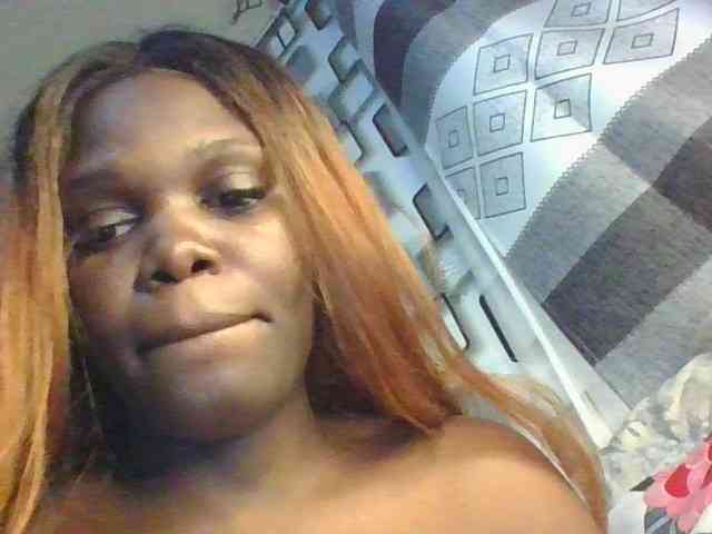 NauticalAerogirl webcam