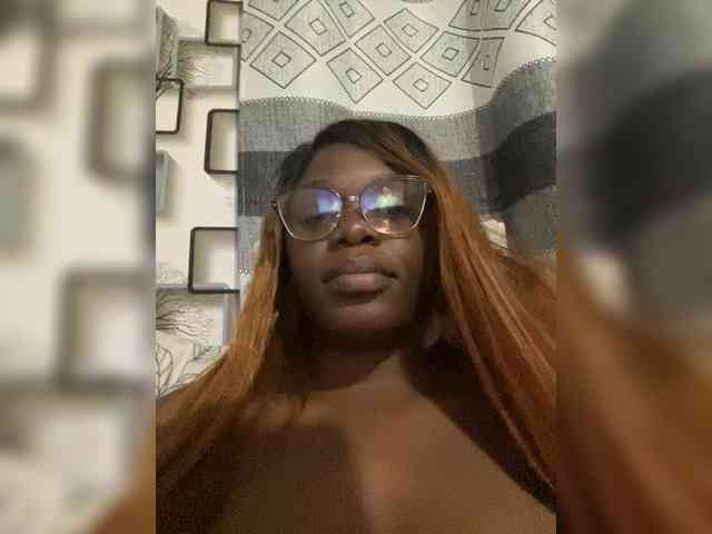 NauticalAerogirl webcam