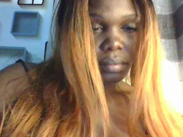 NauticalAerogirl webcam