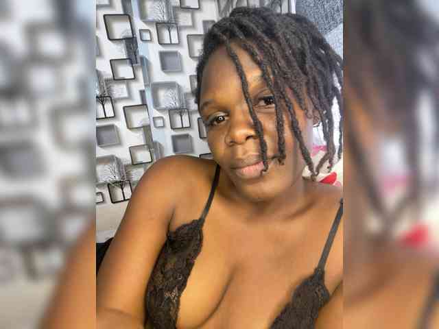 NauticalAerogirl webcam