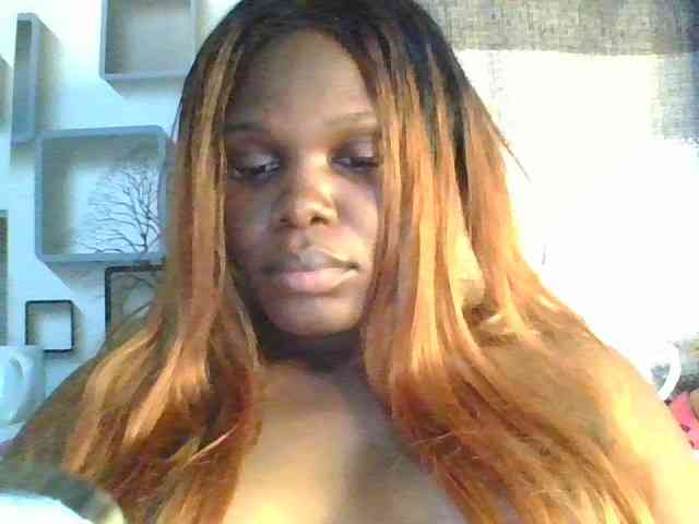 NauticalAerogirl webcam