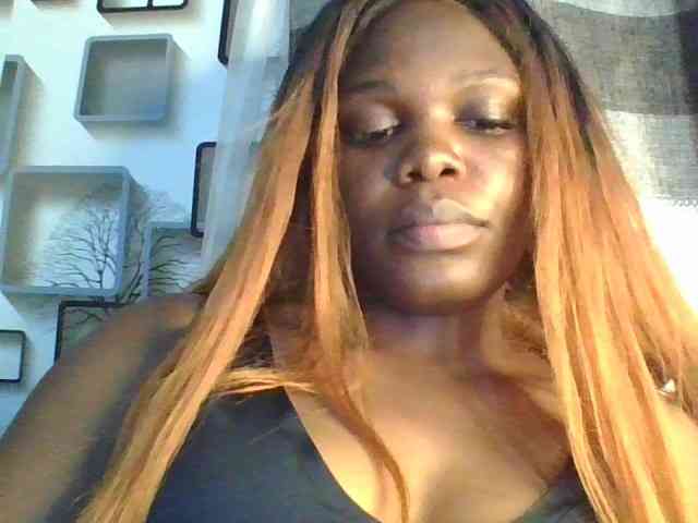 NauticalAerogirl webcam