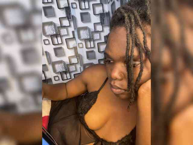 NauticalAerogirl webcam