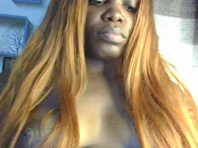 NauticalAerogirl webcam