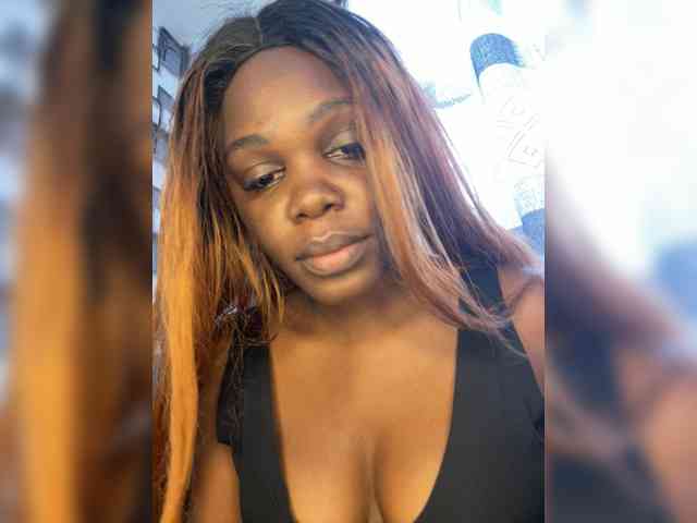 NauticalAerogirl webcam