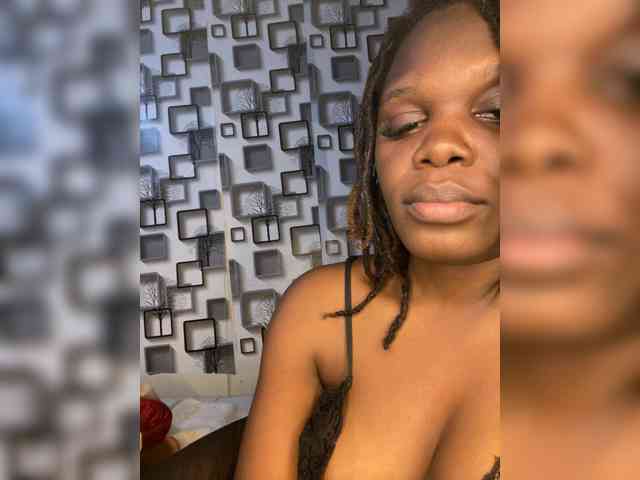 NauticalAerogirl webcam