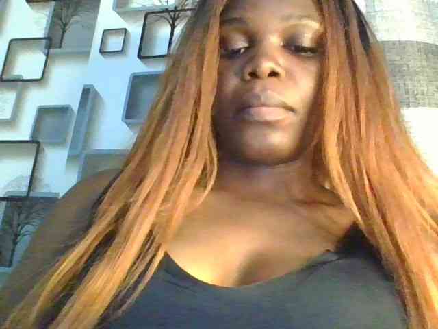 NauticalAerogirl webcam