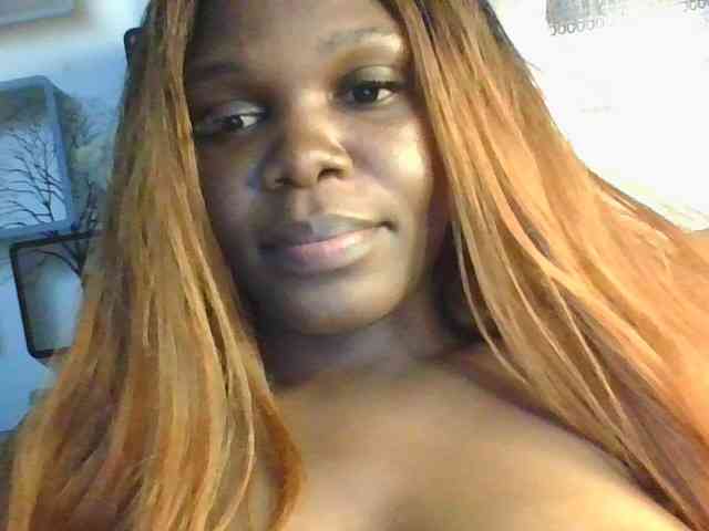 NauticalAerogirl webcam