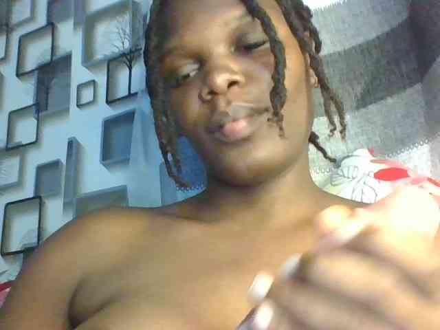 NauticalAerogirl webcam