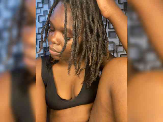 NauticalAerogirl webcam