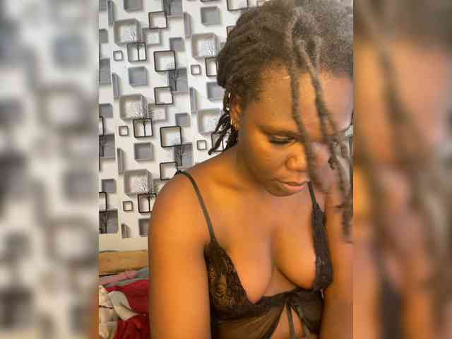 NauticalAerogirl webcam