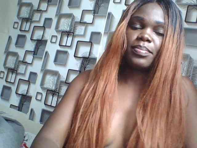 NauticalAerogirl webcam