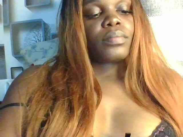 NauticalAerogirl webcam