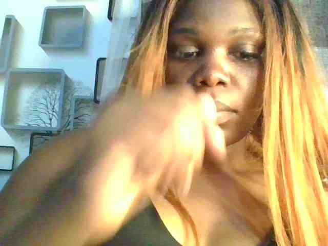 NauticalAerogirl webcam