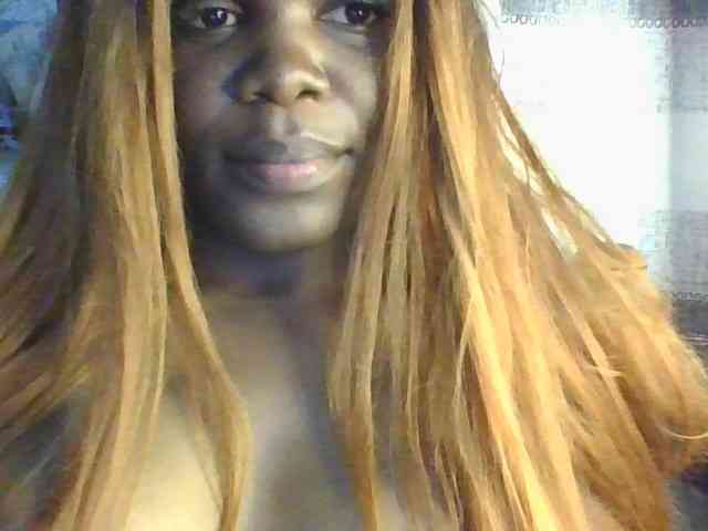 NauticalAerogirl webcam