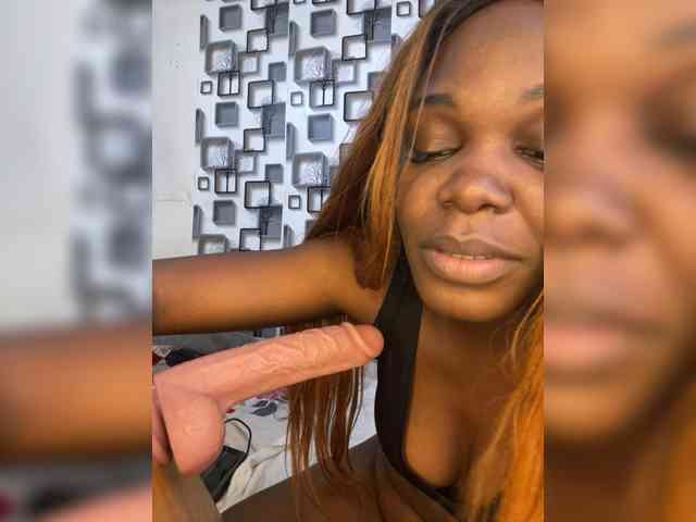 NauticalAerogirl webcam