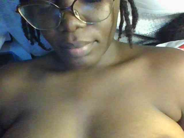 NauticalAerogirl webcam