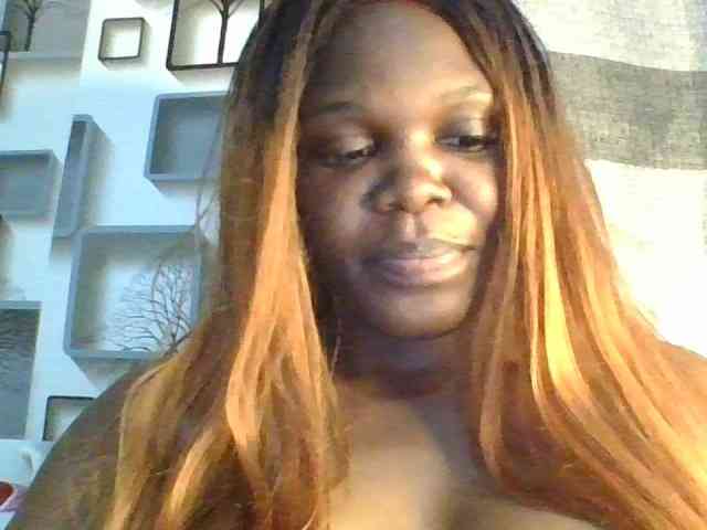 NauticalAerogirl webcam