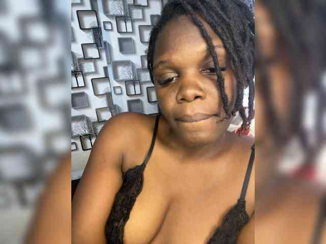 NauticalAerogirl webcam