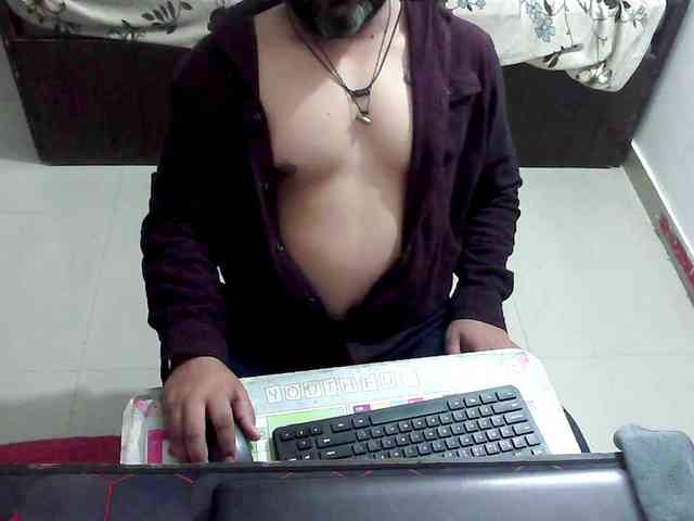 oldguy39 Live Webcam on BongaCams