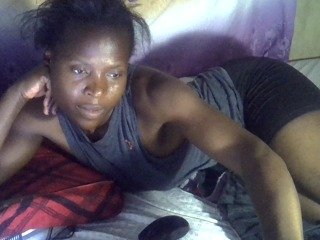 Cute-Viviana's Live Webcam