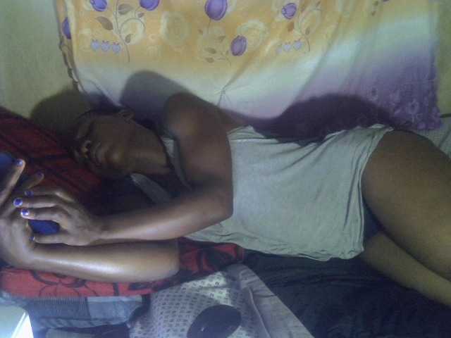 Cute-Viviana's BongaCams show and profile