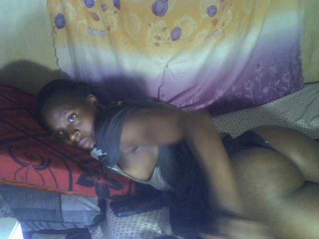 Cute-Viviana's BongaCams show and profile