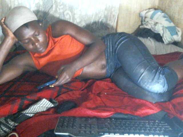 Cute-Viviana's BongaCams show and profile