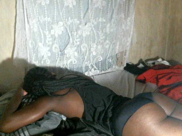 Cute-Viviana's BongaCams show and profile