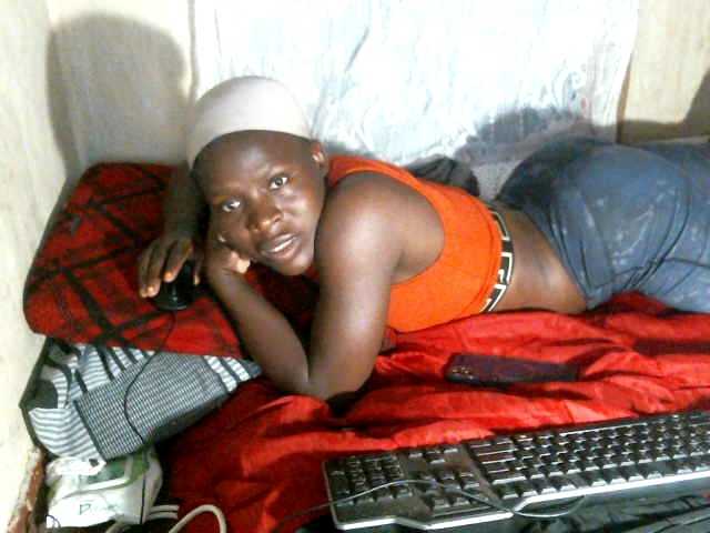 Cute-Viviana's BongaCams show and profile