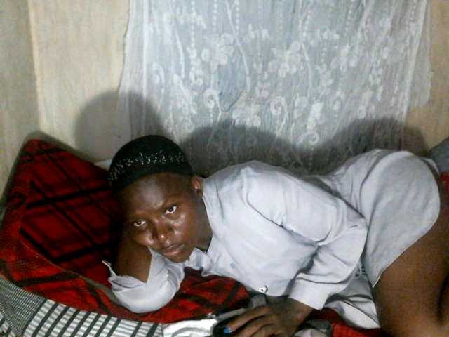 Cute-Viviana's BongaCams show and profile