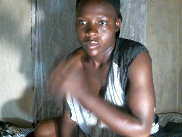 Cute-Viviana's BongaCams show and profile