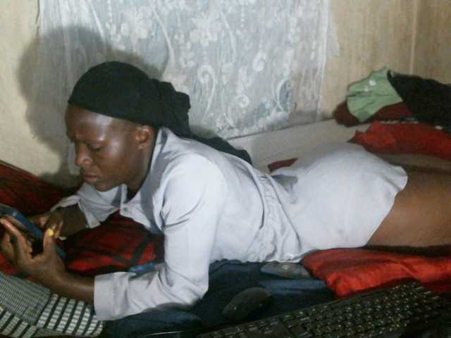 Cute-Viviana's BongaCams show and profile