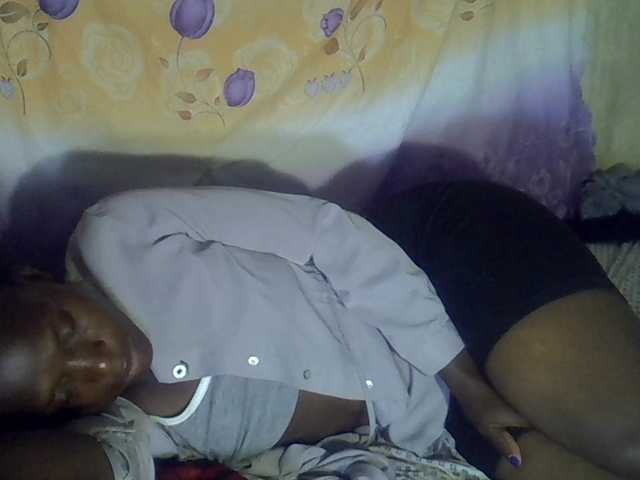 Cute-Viviana's BongaCams show and profile