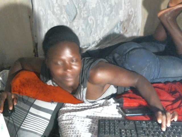 Cute-Viviana's BongaCams show and profile