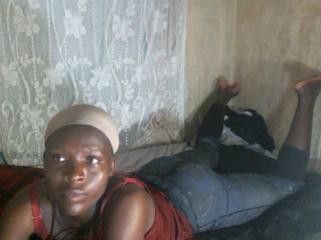 Cute-Viviana's BongaCams show and profile