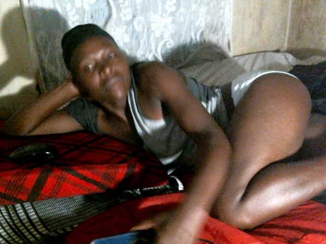 Cute-Viviana's BongaCams show and profile