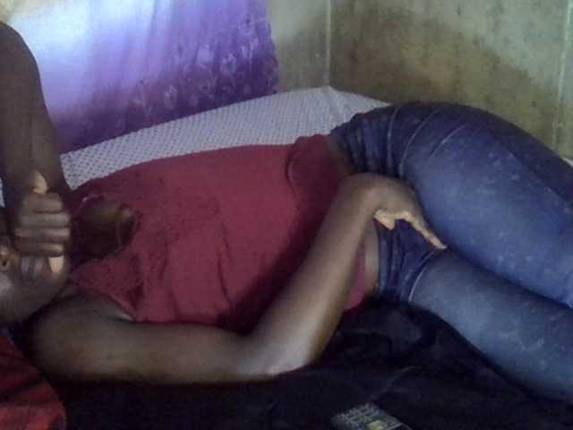 Cute-Viviana's BongaCams show and profile