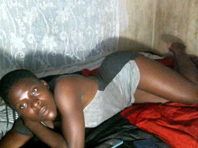 Cute-Viviana's BongaCams show and profile