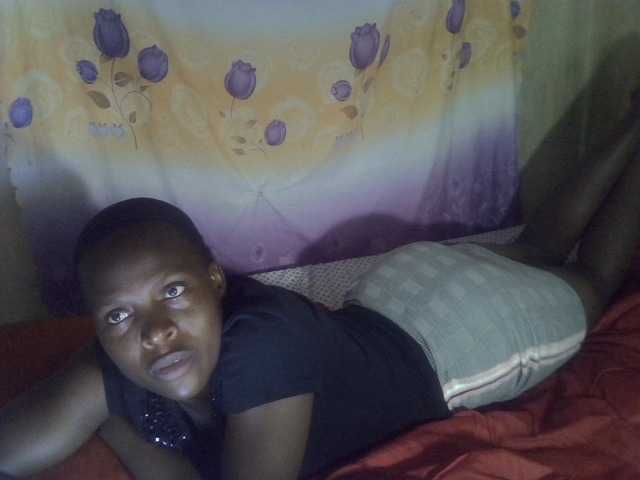 Cute-Viviana's BongaCams show and profile