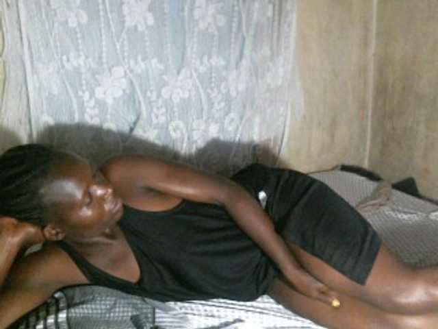 Cute-Viviana's BongaCams show and profile