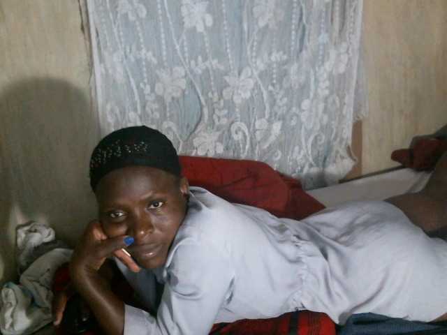 Cute-Viviana's BongaCams show and profile