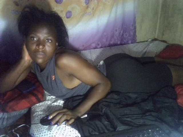 Cute-Viviana's BongaCams show and profile