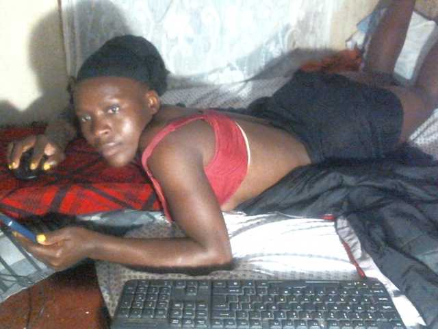 Cute-Viviana's BongaCams show and profile