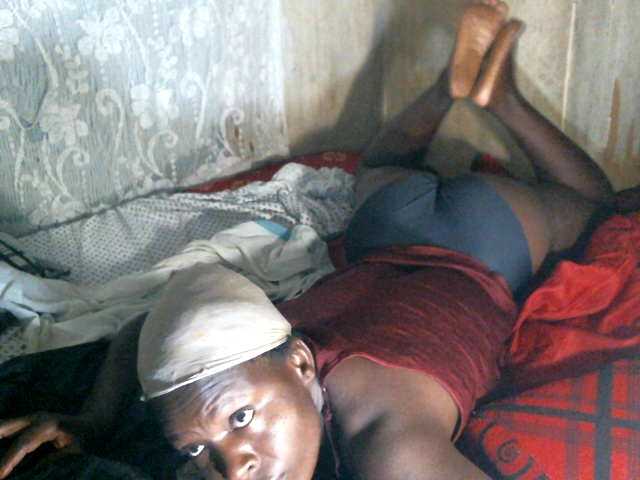 Cute-Viviana's BongaCams show and profile