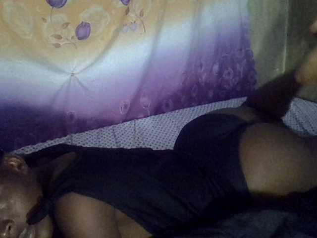 Cute-Viviana's BongaCams show and profile